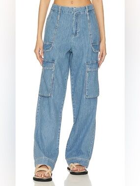 Frame Relaxed Straight Cargo Jeans in Blue Size 31